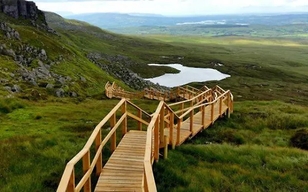 Holiday home Wisteria